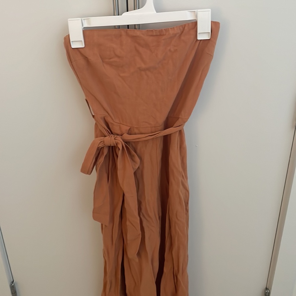NWOT Vici Nadia Strapless Slit Jumpsuit - Picture 3 of 3